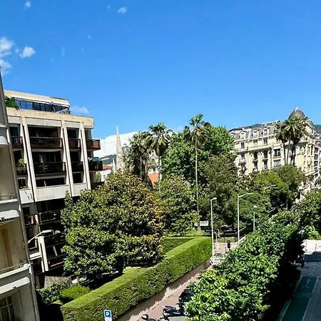 Ambassador Promenade ! * ניס