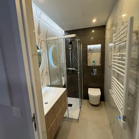 Ambassador Promenade ! Apartamento Niza